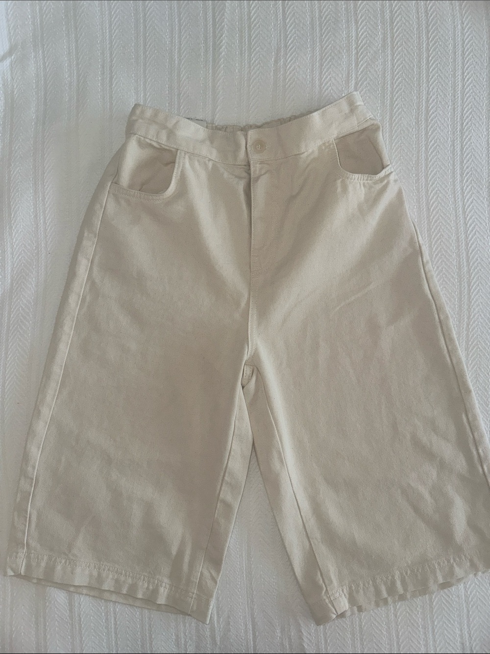 Zara Signature Denim Bermuda Shorts in Ecru